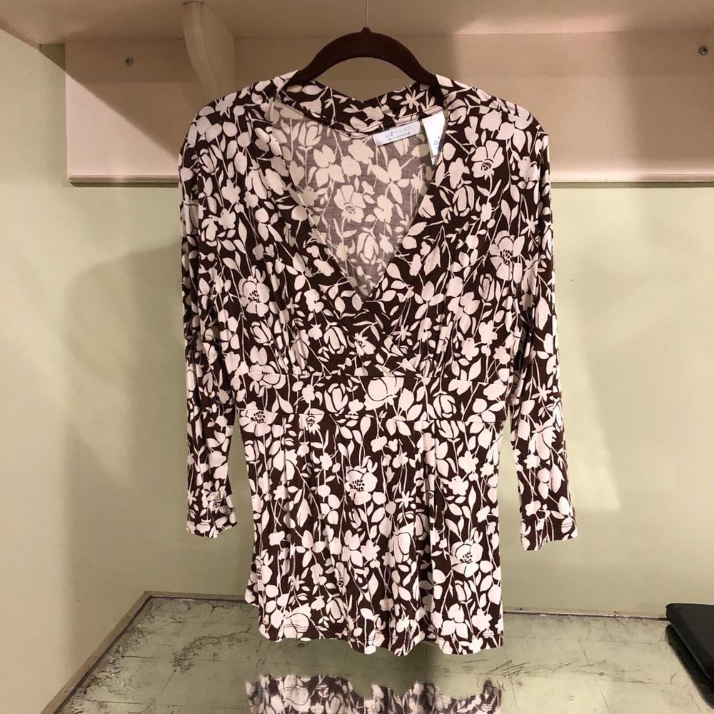 LIZWEAR Flower shirt, size M